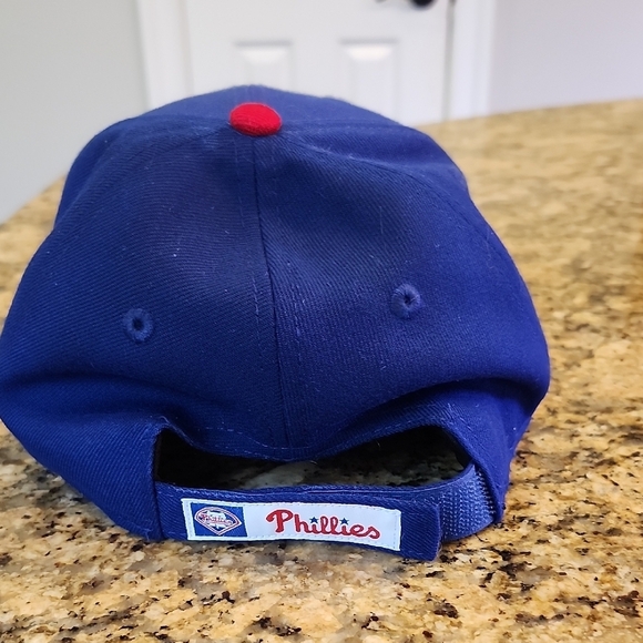 Philadelphia Phillies Blue and‎ Red Cap - Picture 5 of 5